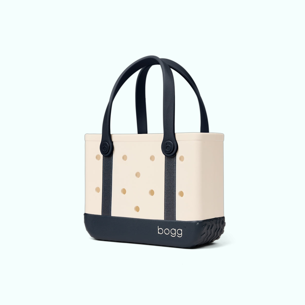 Bitty Bogg Bag Oxford Blue Cruise Essentials Travel Tote Oversized Travel Friendly with Spacious Interior for Family Beach Days Travel Organizer Vacation Essentials for Women